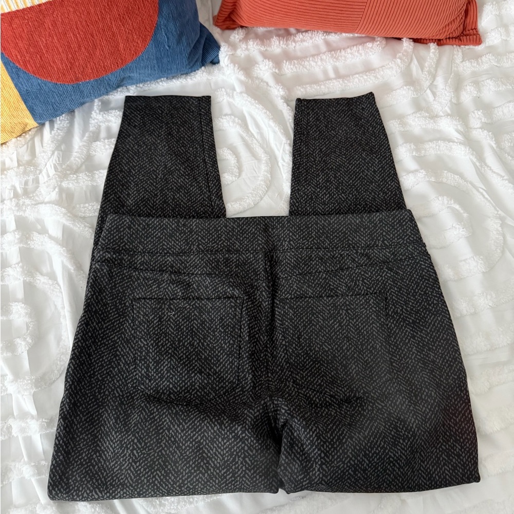 Liverpool Jeans Company Black Patterned Pants - Picture 5 of 11
